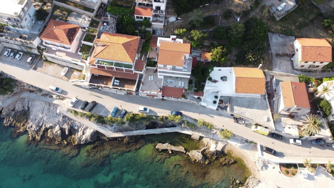 Apartments Peronja Jelsa Seafront Dış mekan fotoğraf