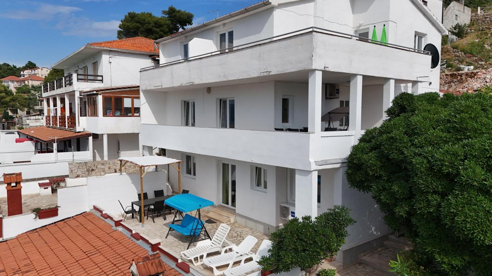 Apartments Peronja Jelsa Seafront Dış mekan fotoğraf