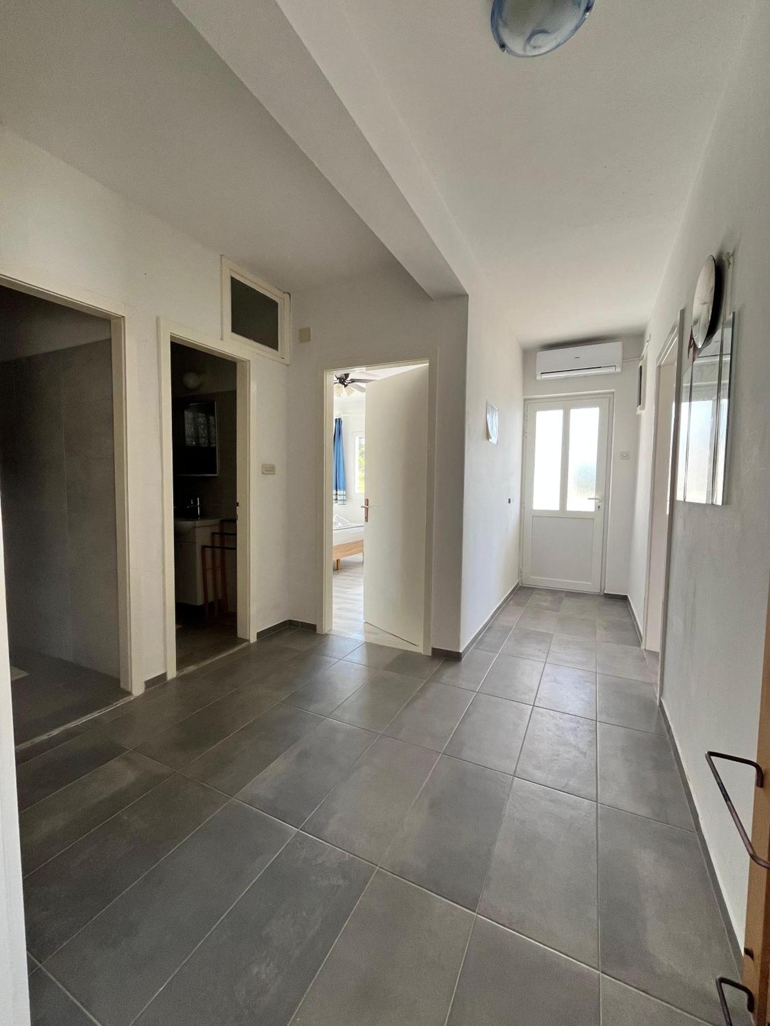 Apartments Peronja Jelsa Seafront Dış mekan fotoğraf